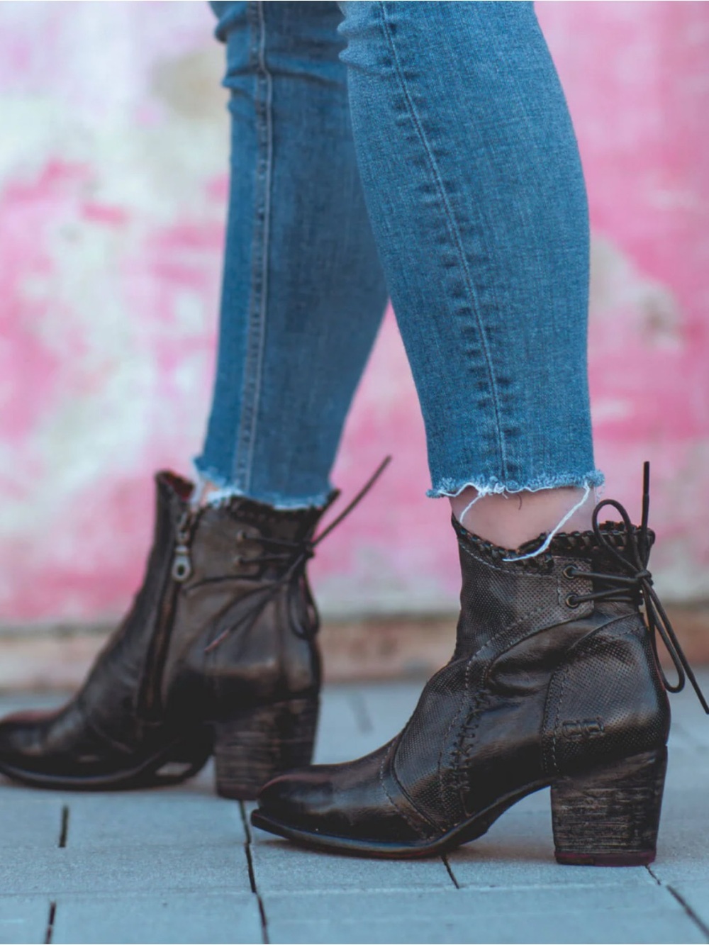BedStu Bia Lace Leather Boots
Size 8